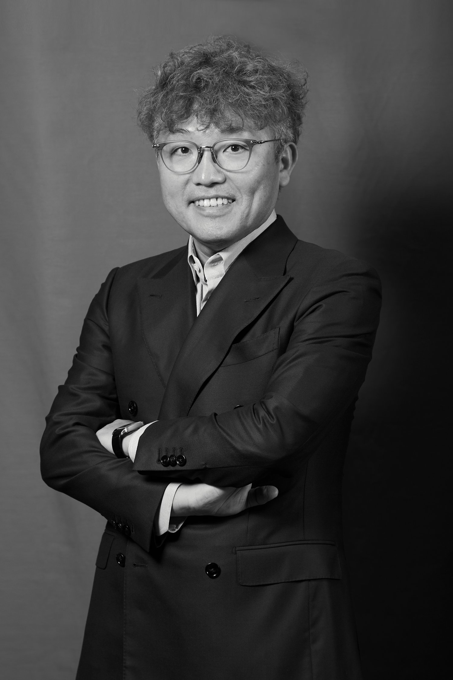 代表取締役　青木一芳